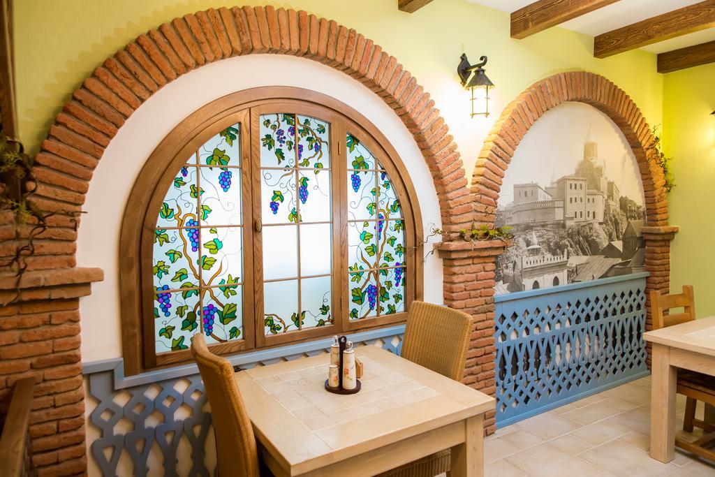 Metekhi'S Galavani Hotel Tbilisi Exteriör bild