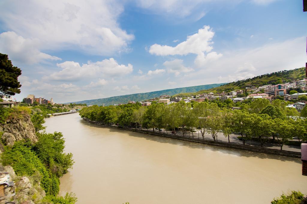 Metekhi'S Galavani Hotel Tbilisi Exteriör bild