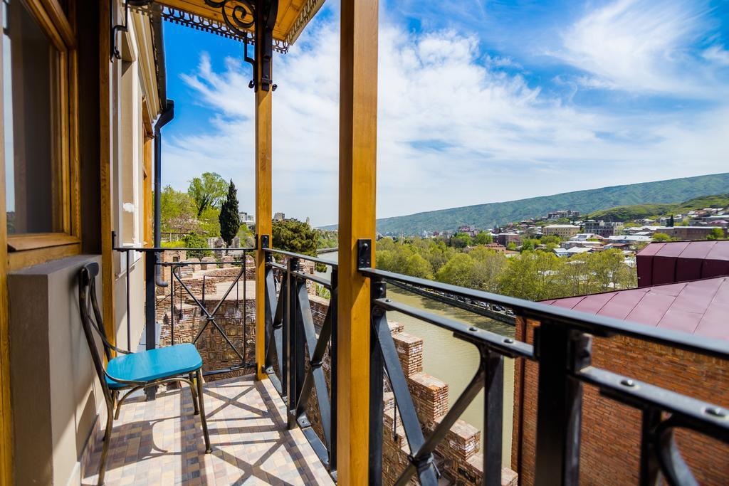Metekhi'S Galavani Hotel Tbilisi Exteriör bild
